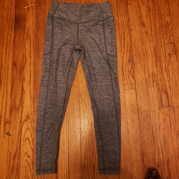 Victoria's Secret leggings - Picture 3 of 9